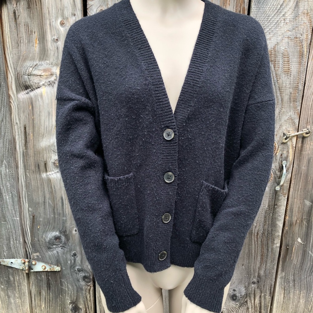 Made well Button Up Cardigan Wool Blend